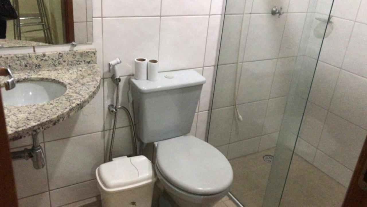 Apartamentos Com Piscinas Em Caldas Novas Pokoj fotografie